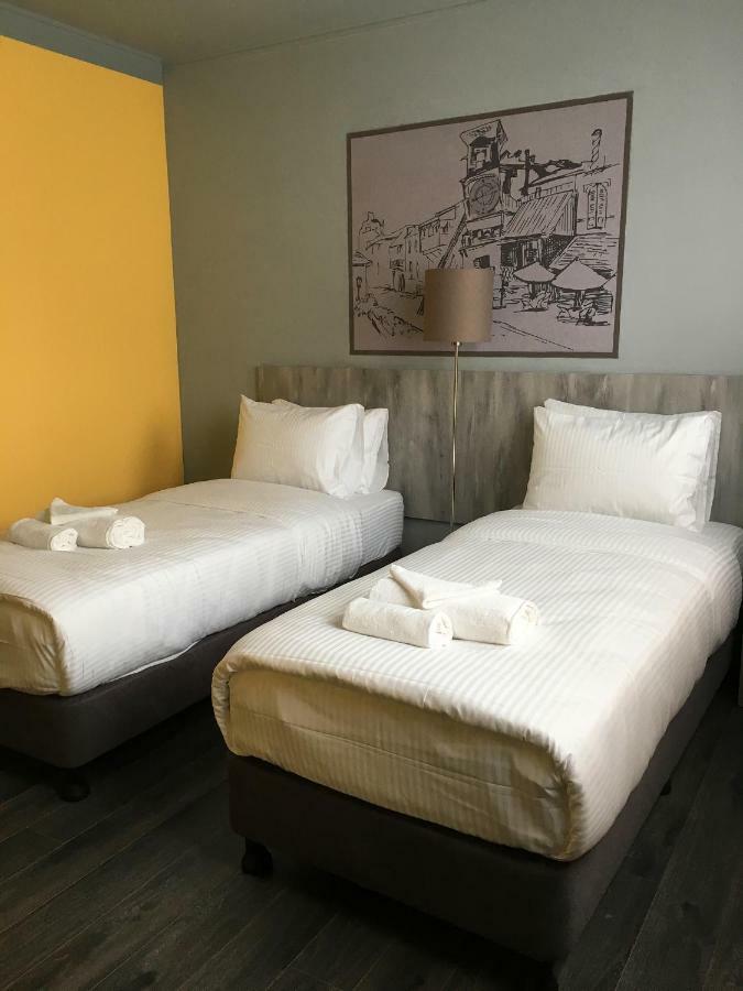 Atoneli Hotel Tbilisi Exterior photo